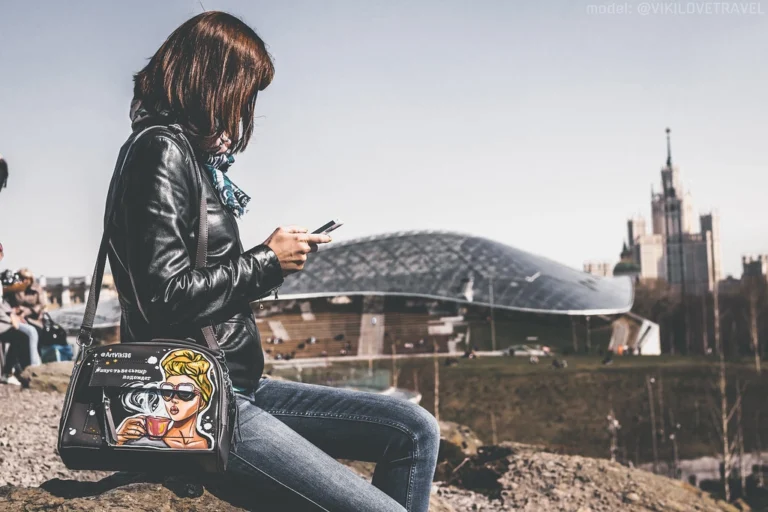 Omnichannel CRM for Messengers: WhatsApp, Telegram & More
